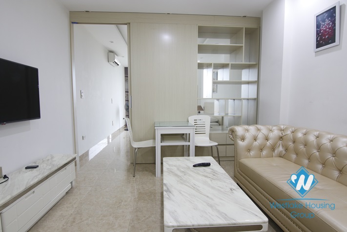 High floor apartment with Water Park view for rent in Tay Ho.